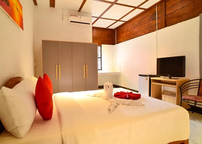 Ground Floor By Densy Angkor Apartament